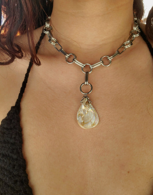 Velveth Lariat Necklace