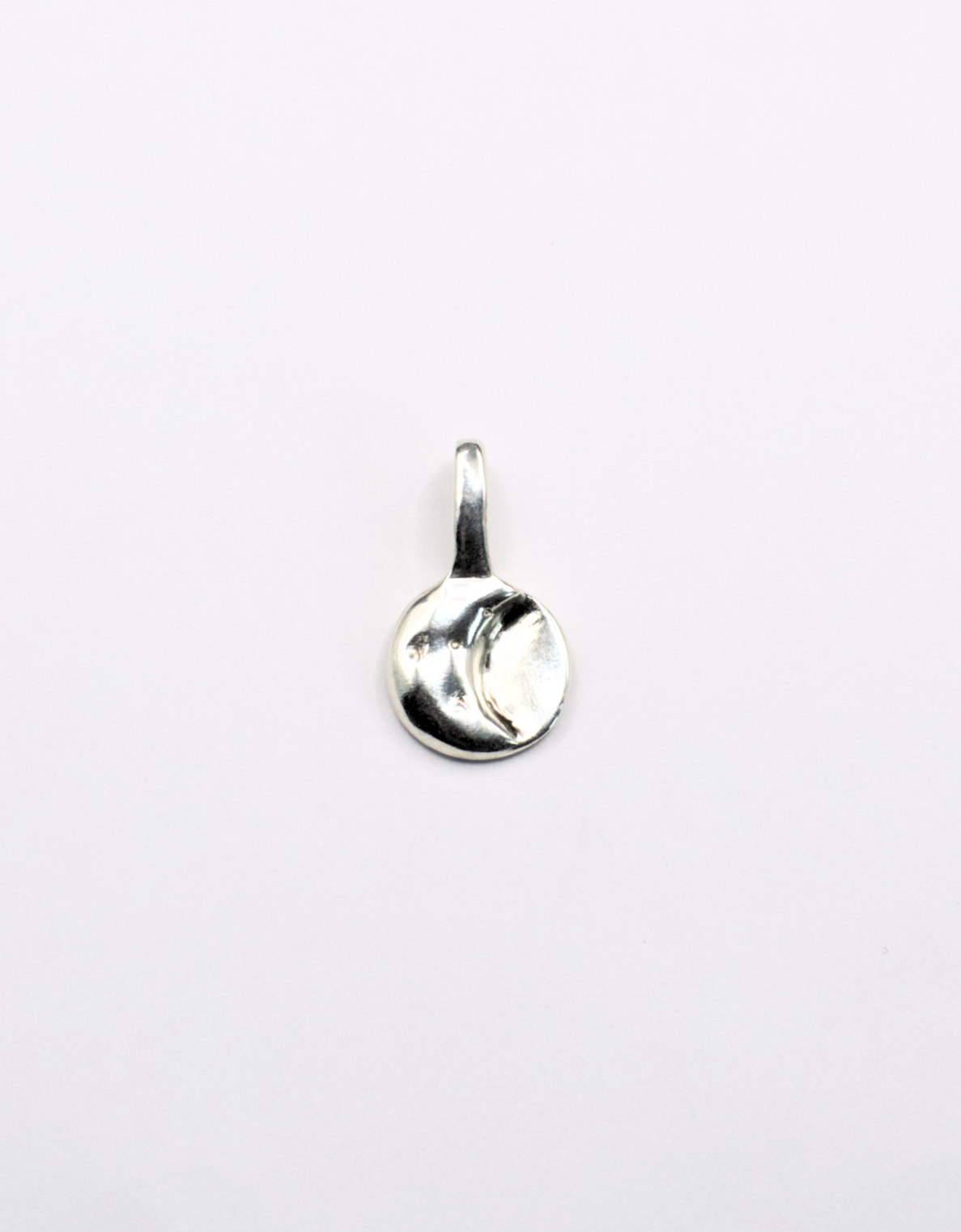 CRESCENT MOON NECKLACE
